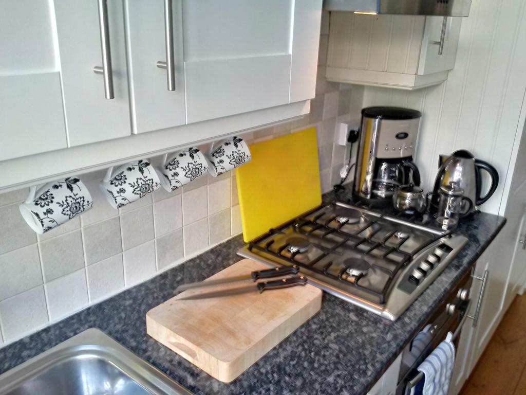 Apartmán Luxury Holland Park, Sleeps 2, Free S'Fast Wifi Londýn Exteriér fotografie